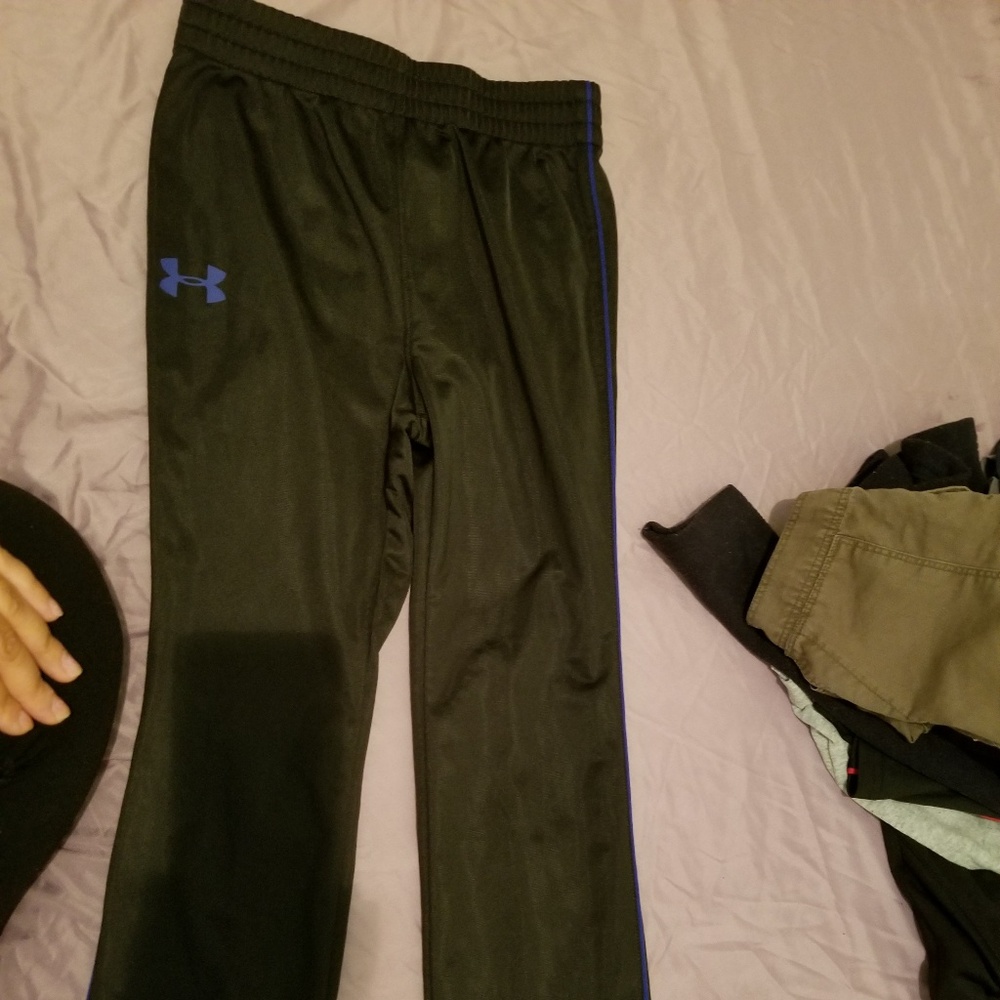 Under armour brand pants size 7